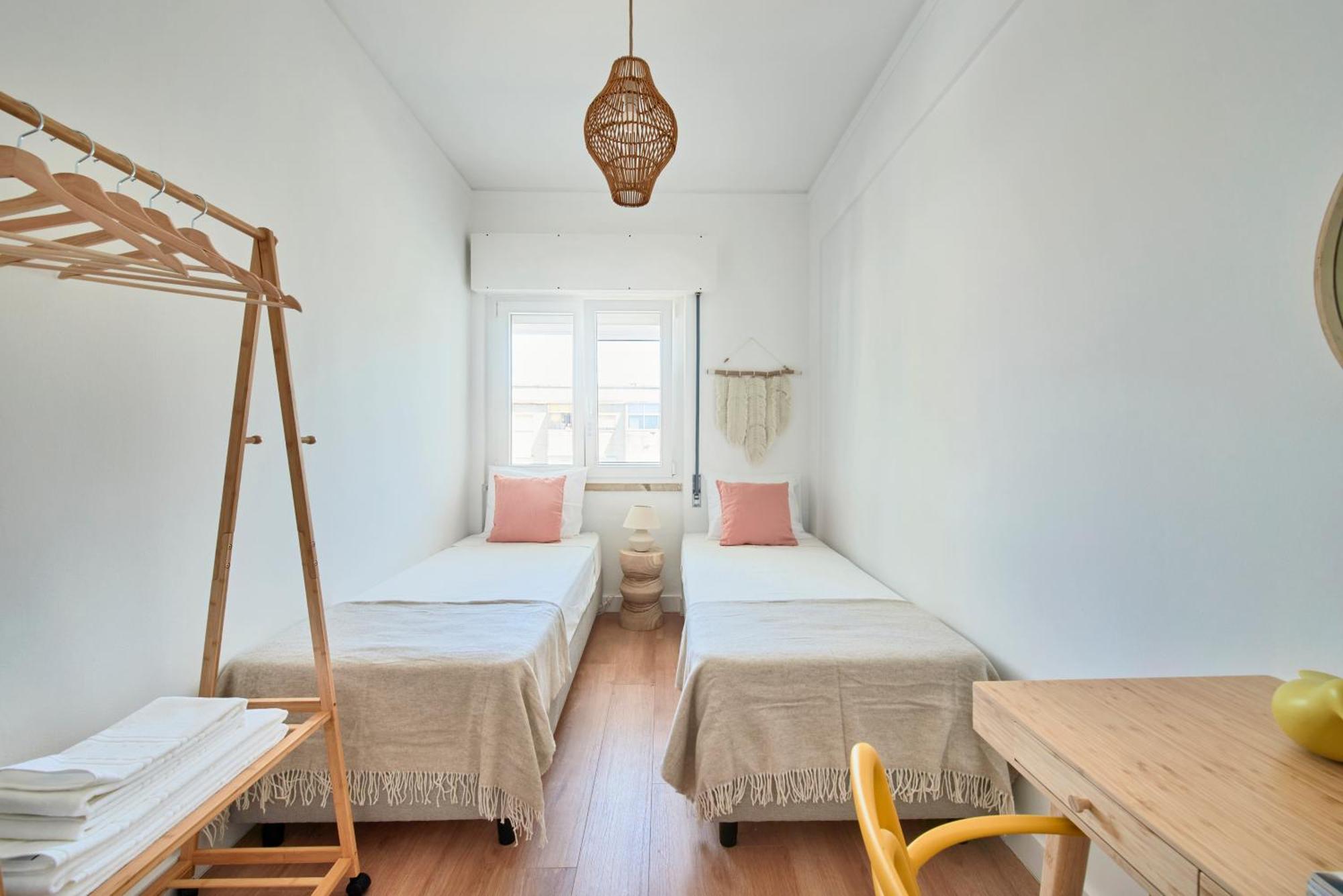 Sunset Bay View, Renovated Apt, By Timecooler Σετούμπαλ Εξωτερικό φωτογραφία